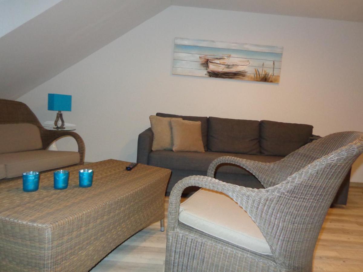 Ostfrieslands Perle Ferienwohnung an der Nordseeküste, Sauna, Terrasse, Garten, ruhige Lage, WLAN Norden Exterior foto