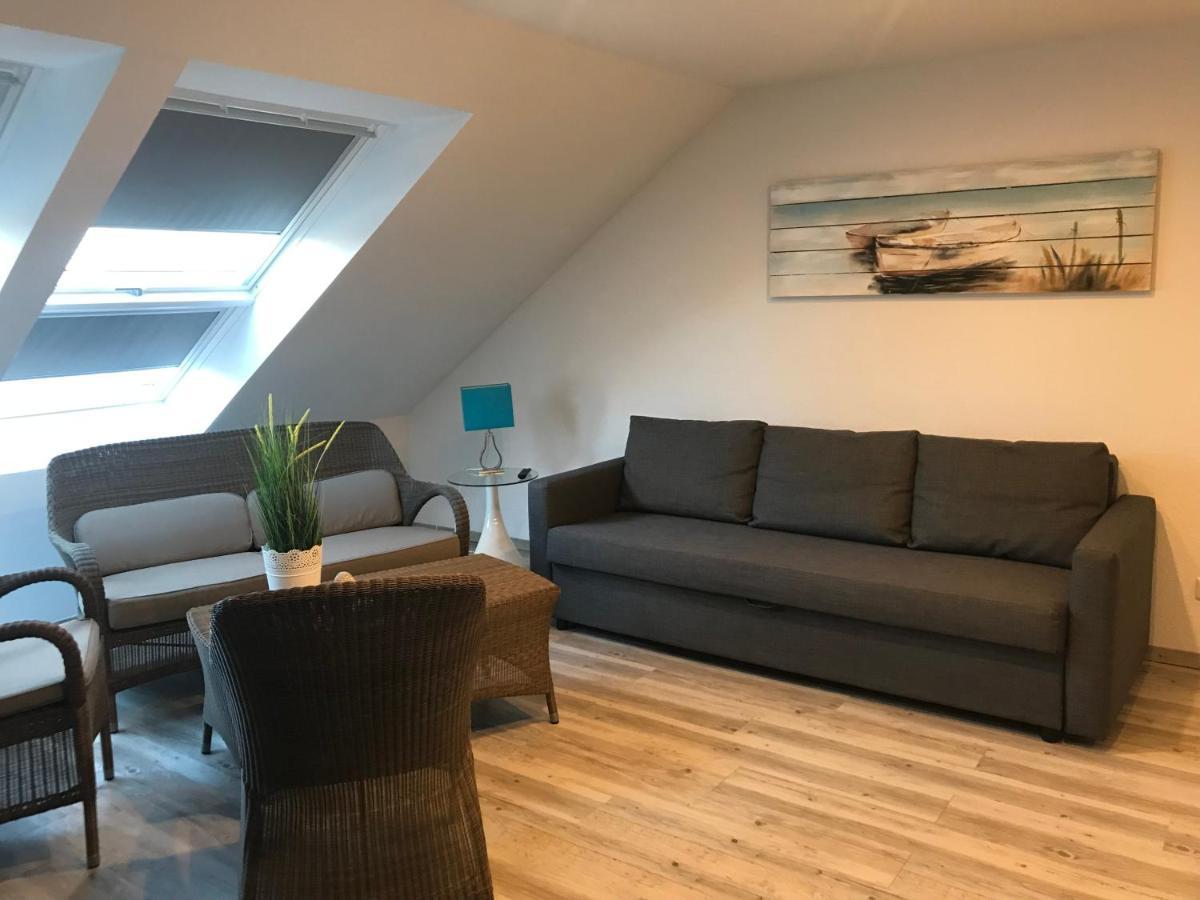 Ostfrieslands Perle Ferienwohnung an der Nordseeküste, Sauna, Terrasse, Garten, ruhige Lage, WLAN Norden Exterior foto