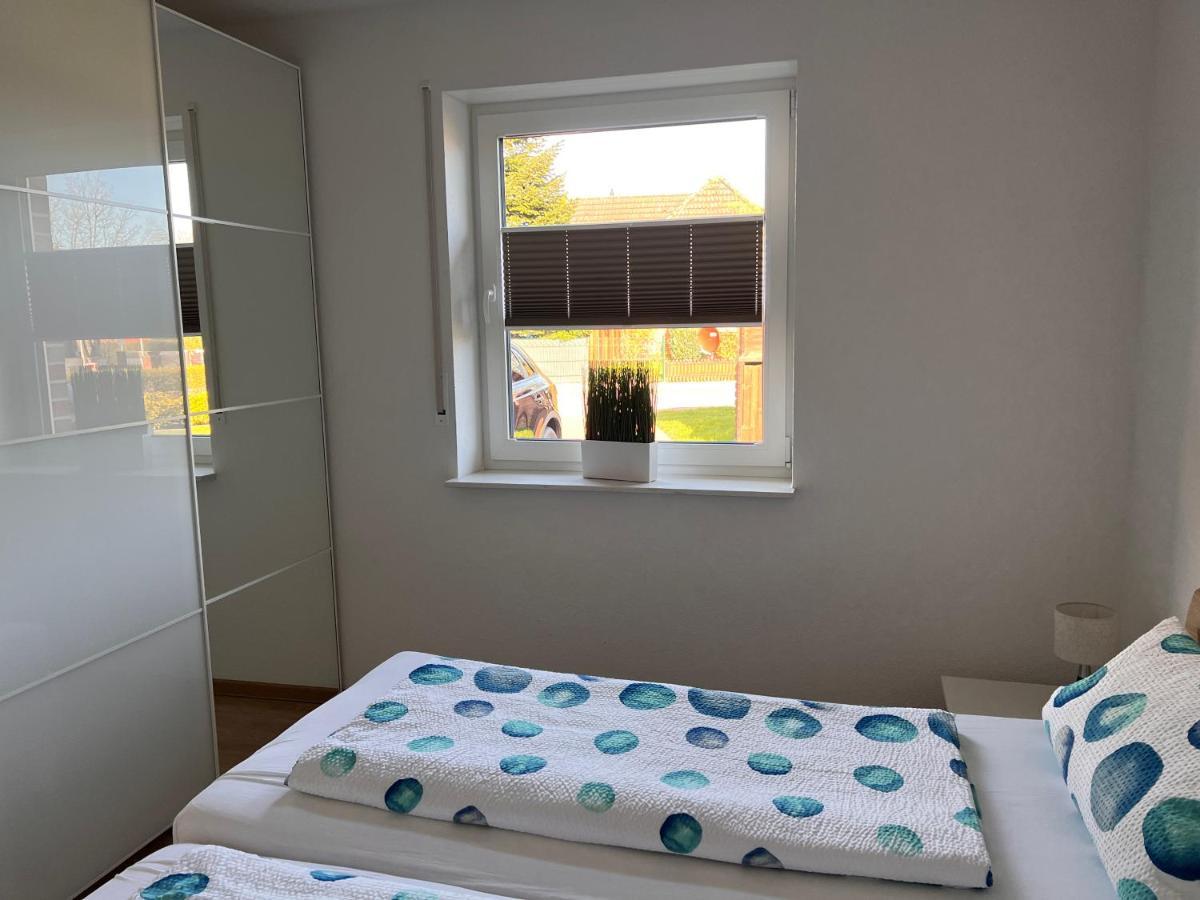 Ostfrieslands Perle Ferienwohnung an der Nordseeküste, Sauna, Terrasse, Garten, ruhige Lage, WLAN Norden Exterior foto